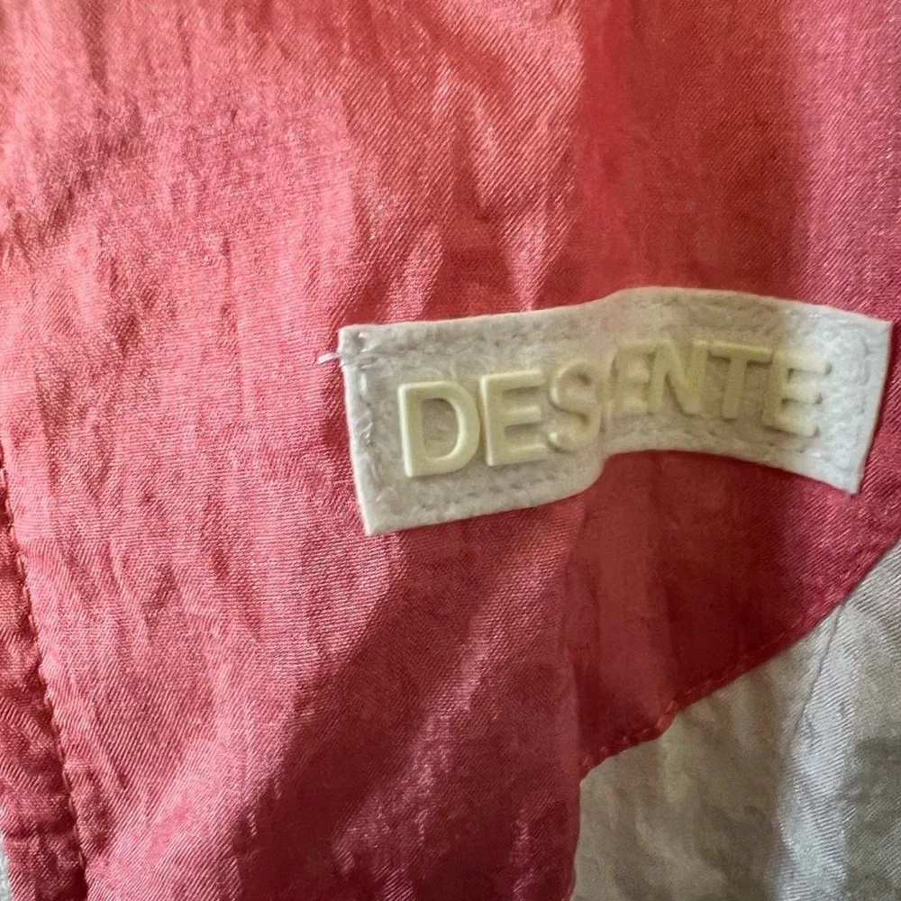 ***SOLD***Descente made Japan Vintage Womens 3 piece Colorblock  Windbreaker - Picture 10 of 13